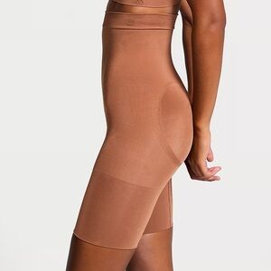 New Victoria Secret‎  bodywear seamless shaping high waist short marzipan color